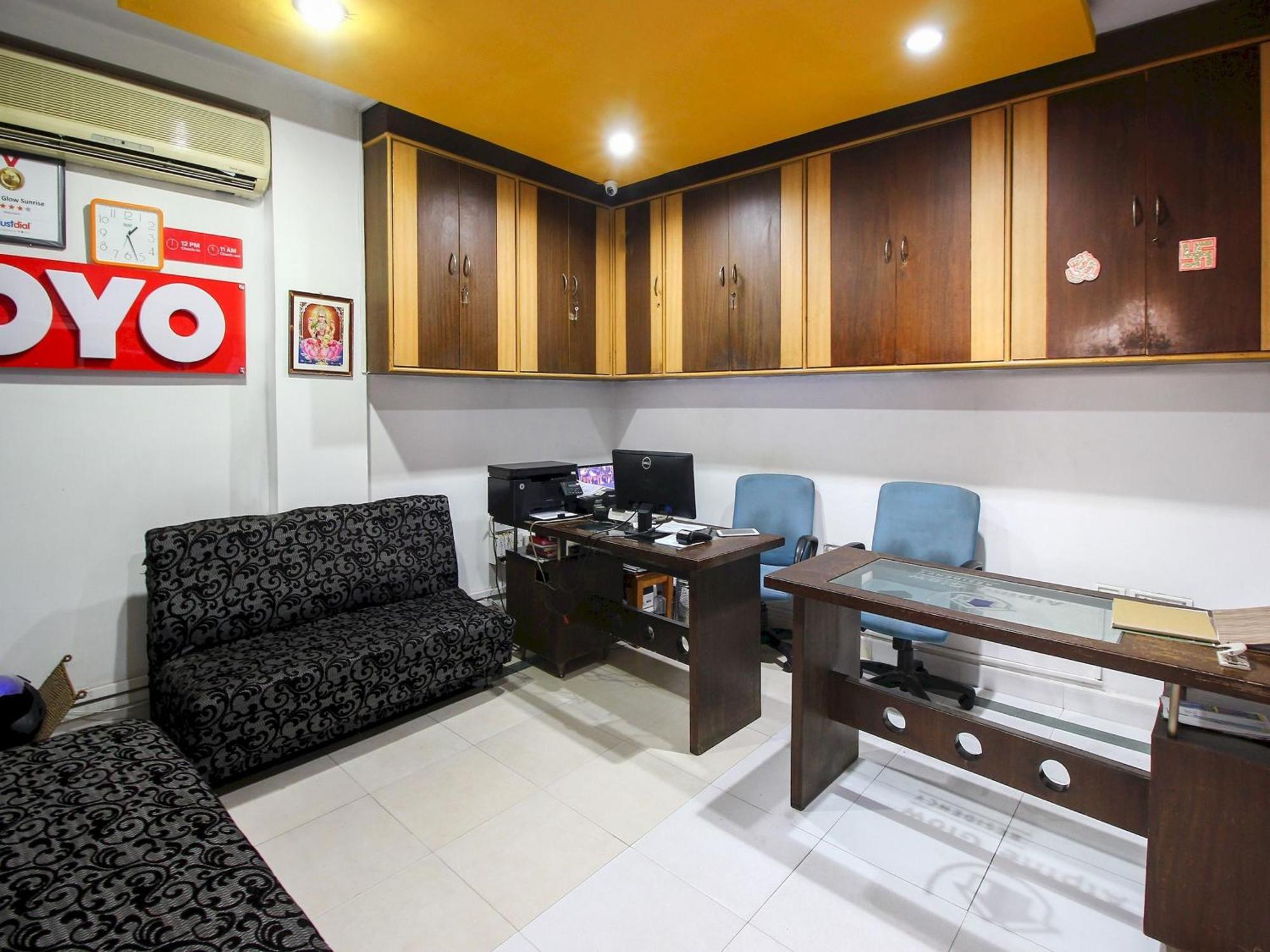 Super Collection O Begumpet Formerly Alpine Glow Sunrise * Hyderabad